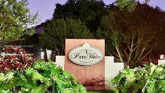 Building Photo - 9081 SW 138th Pl