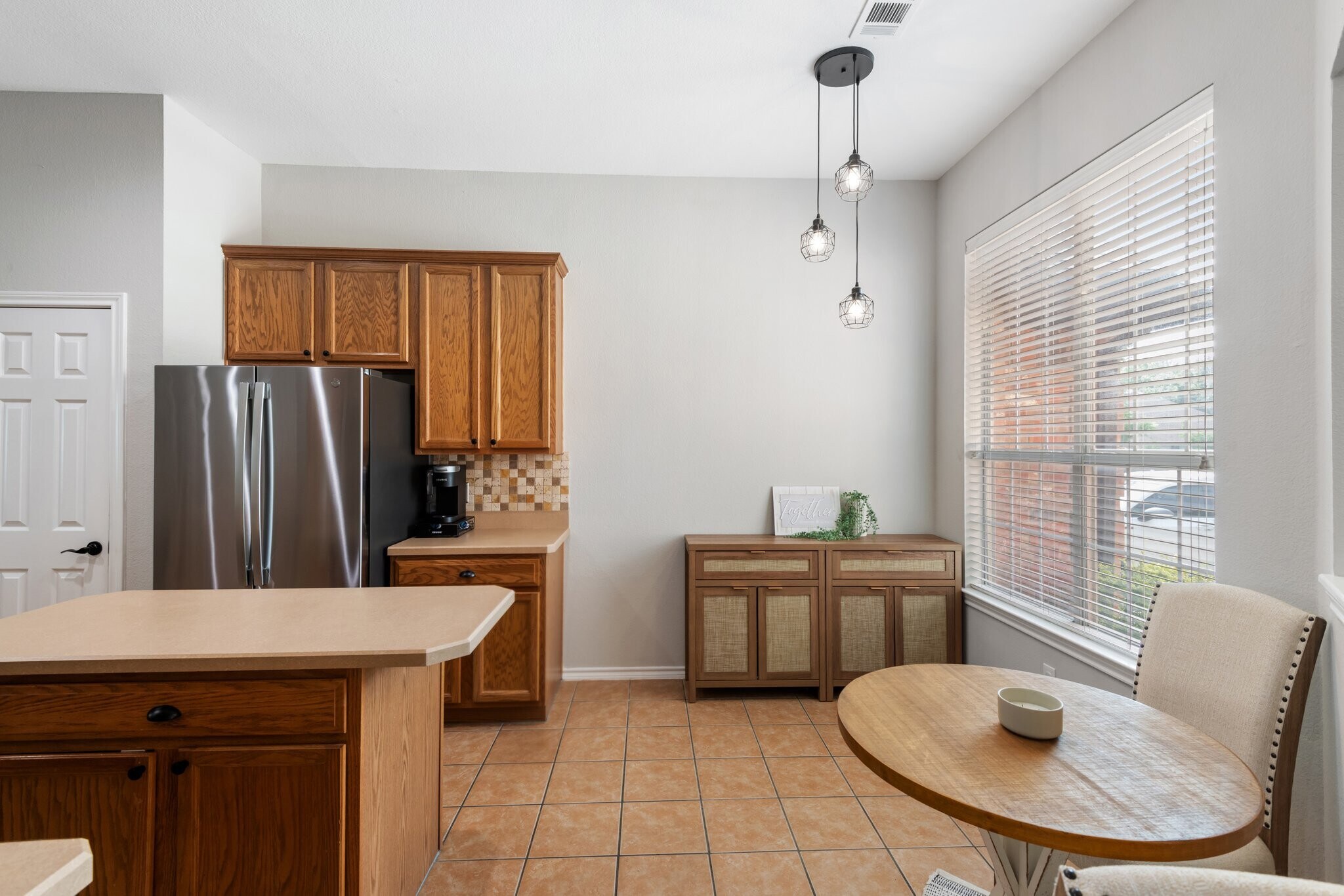 Building Photo - 5804 Parkplace Dr