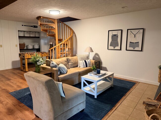 Building Photo - 1252 Apple Valley Dr