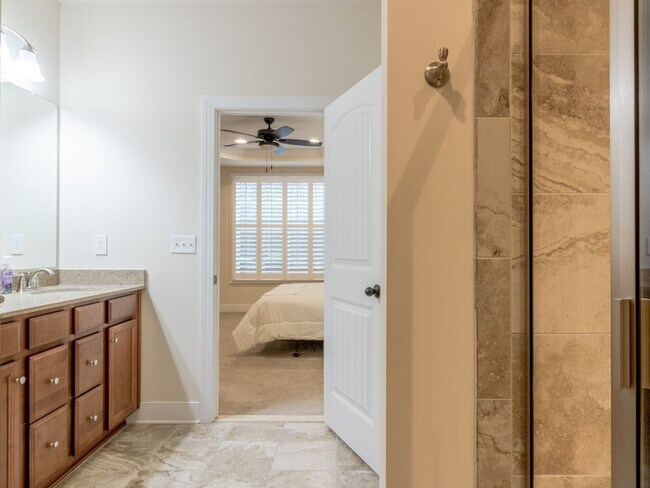 Building Photo - Spacious Furnished 4BR Townhome with First-Floor Owner’s Suite Near Rehoboth Beach - Sawgrass