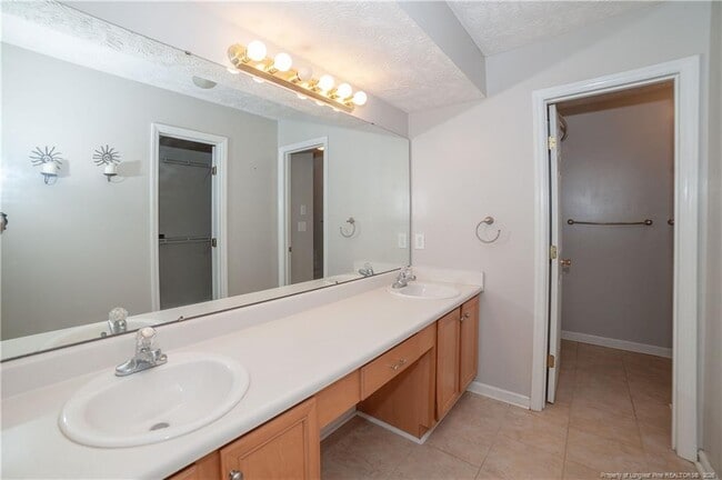 Building Photo - 3513 Bracebridge Ct
