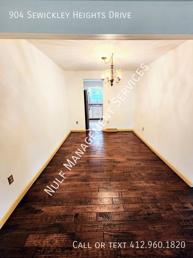 Building Photo - 904 Sewickley Heights Dr