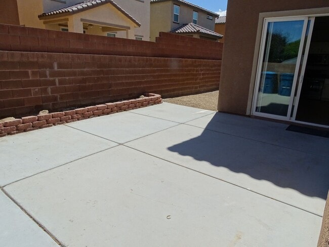 Building Photo - Mountains Edge 3 Bedroom and Loft Home