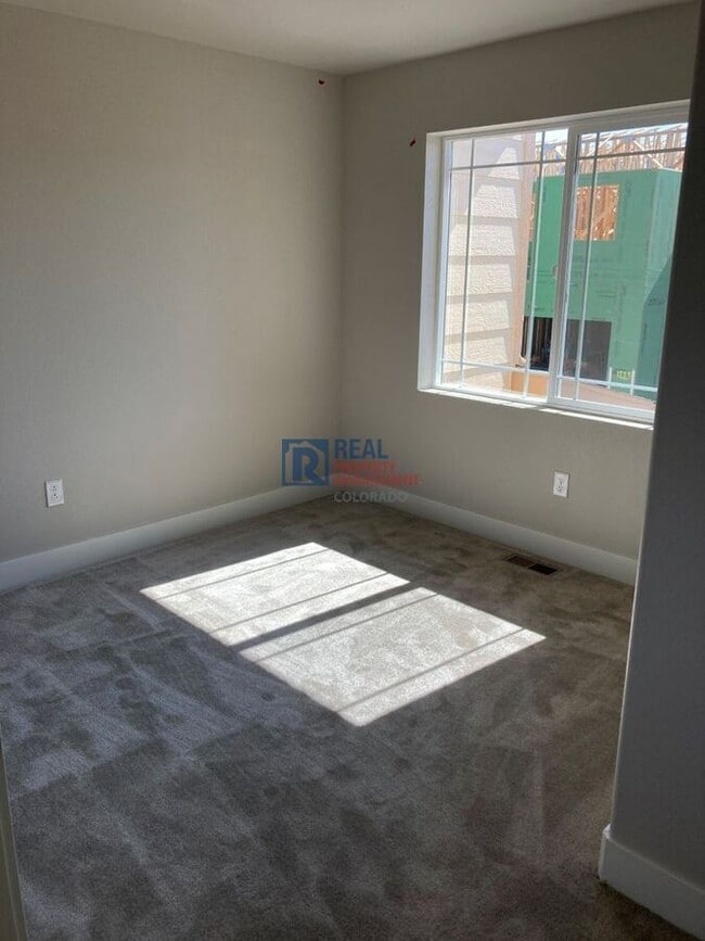 Building Photo - 12237 Fox Tail Pine Ct