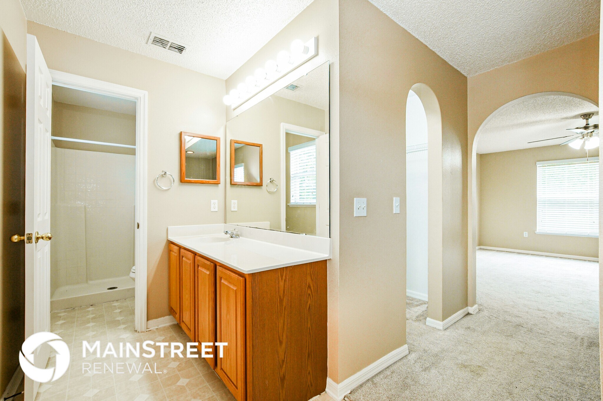 Building Photo - 3928 Stonefield Dr