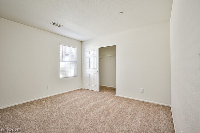 Building Photo - 166 Fulgora St