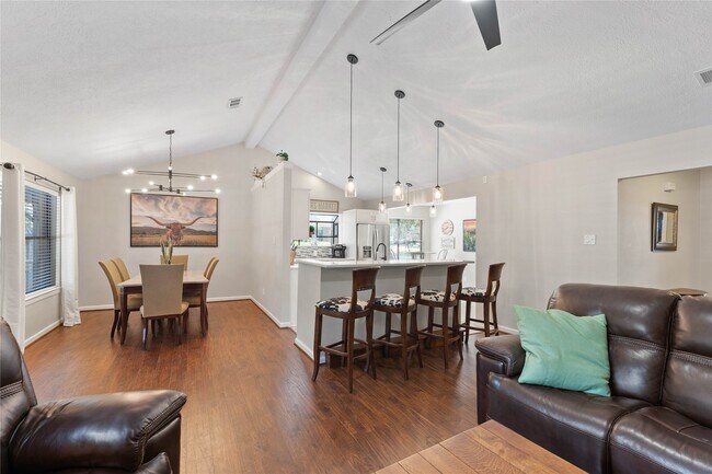 Building Photo - 267 E Rainbow Ridge Cir