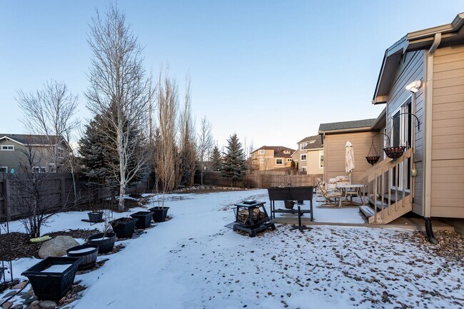 Building Photo - Beautiful Ranch in Pine Creek!
