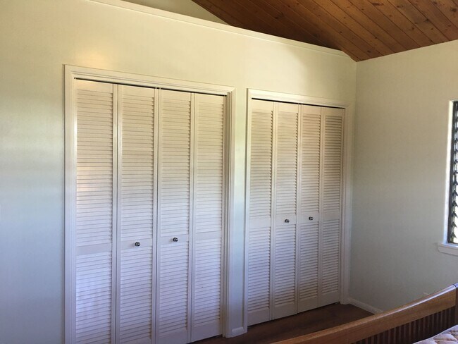 Building Photo - Private Home in Kea'au Ag Lots Subdivision