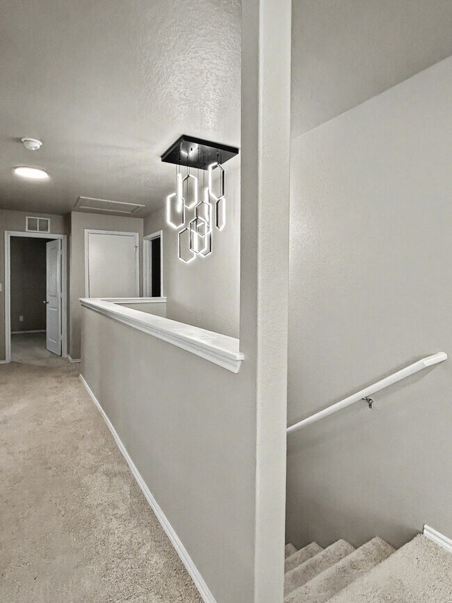 Building Photo - 7606 Granger Cv