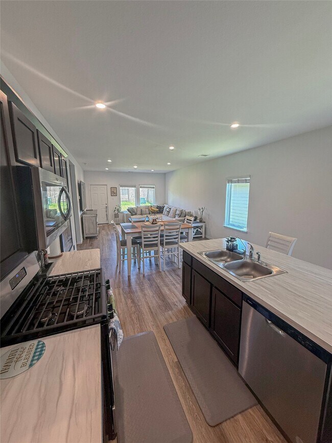 Building Photo - 12346 TRANQUIL Pnes Dr