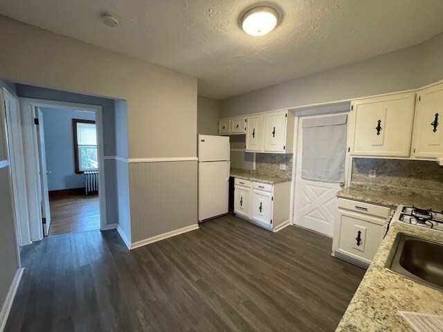 Building Photo - 44 Farrington St