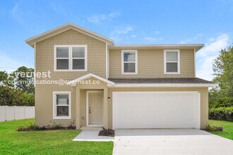 Building Photo - 5 Bed/3 Bath Home with Fenced Yard / Pet-friendly / Coming Soon!