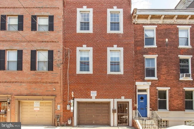 Building Photo - 909 S 16th St