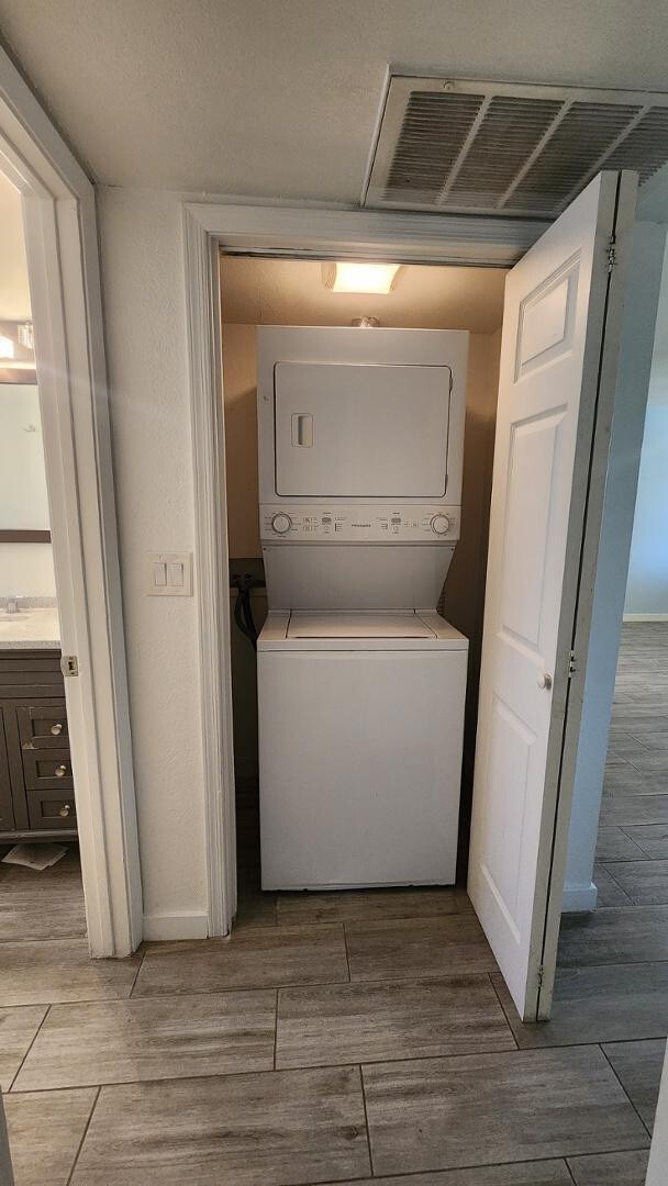 Building Photo - 6819 N 12th St