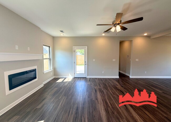 Building Photo - Dec Special - December rent free and half off January rent. New Build in Oakland, TN!