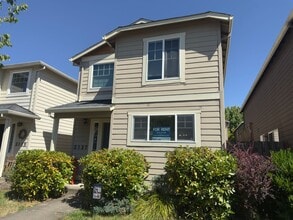 Building Photo - 2327 Sam Parrett Dr