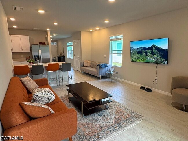 Building Photo - 11210 Sunset Preserve Dr