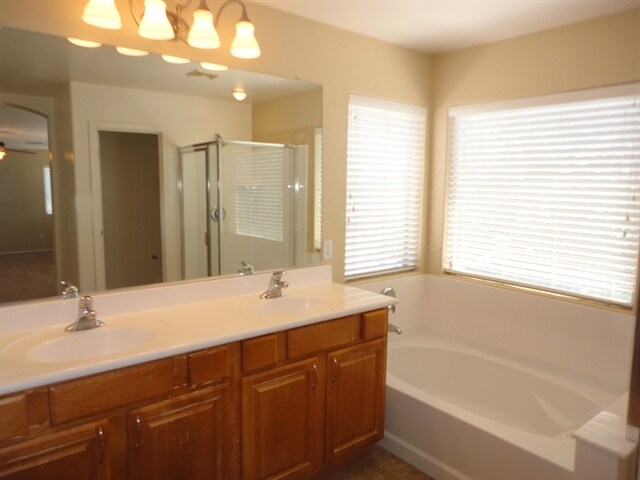 Building Photo - 3343 E Pinot Noir Ave