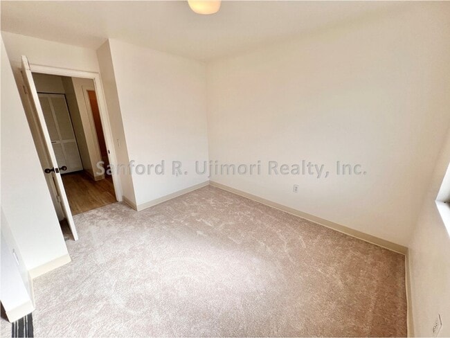 Building Photo - moa292