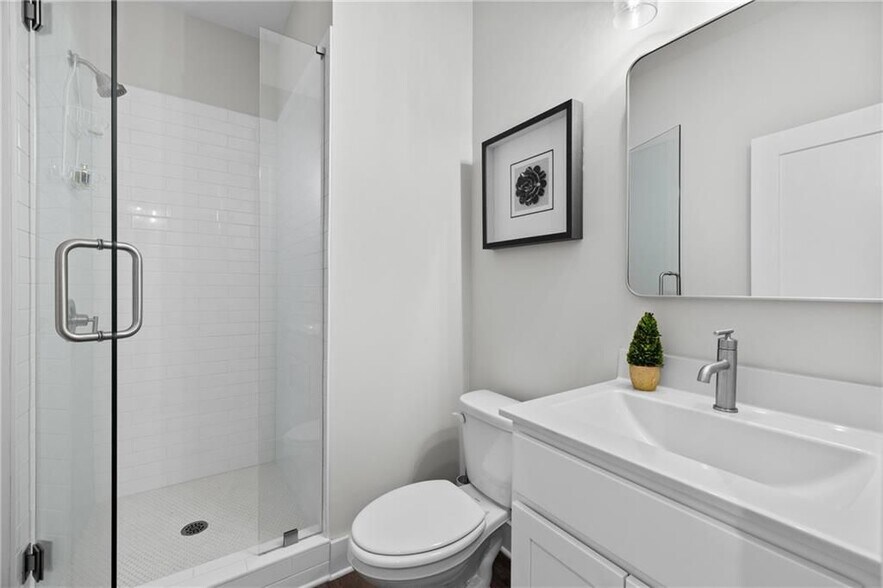 Building Photo - 1336 Breezy St SE