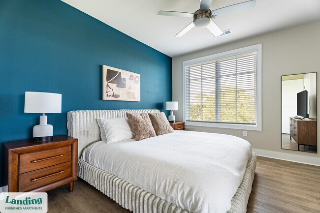 Building Photo - 300 E Broad St