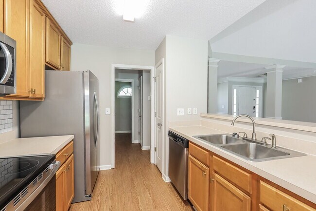 Building Photo - 468 Haven Ridge Dr