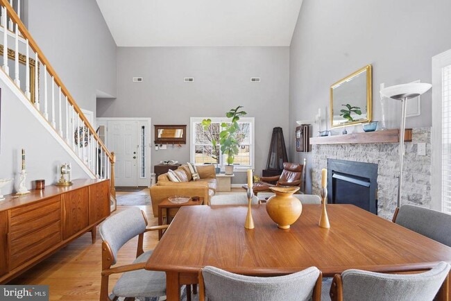 Building Photo - 5807 Blue Claw Ct