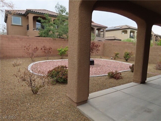 Building Photo - 6983 Positano Hill Ave