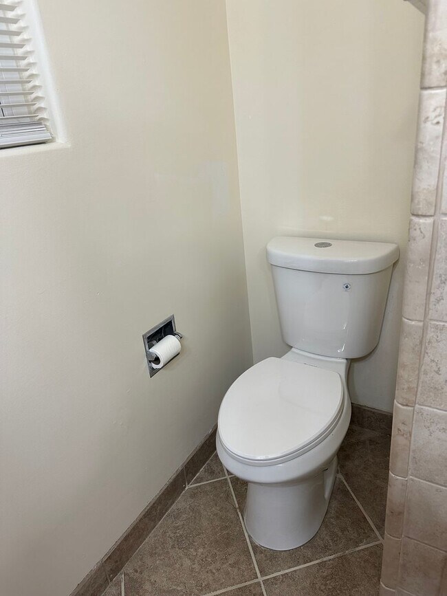 Building Photo - 3521 2nd Ave N