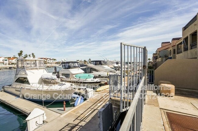 Building Photo - 3221 Francois Dr