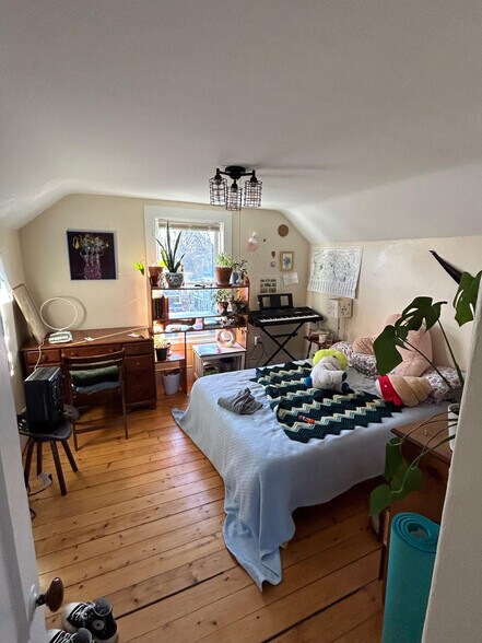 Building Photo - 9 Summer St