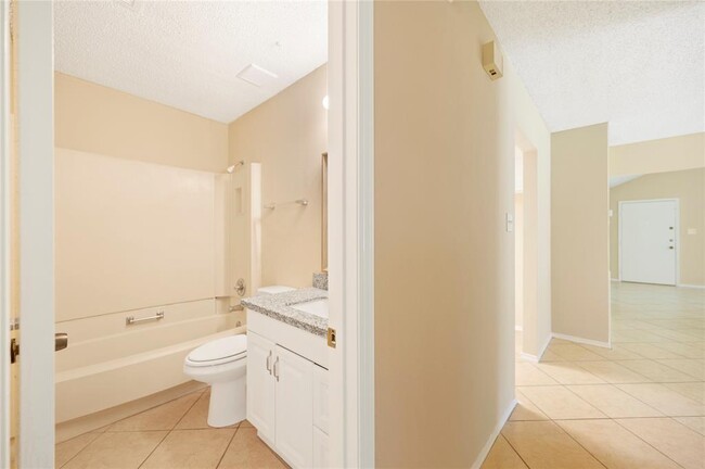 Building Photo - 3310 Crossman Dr
