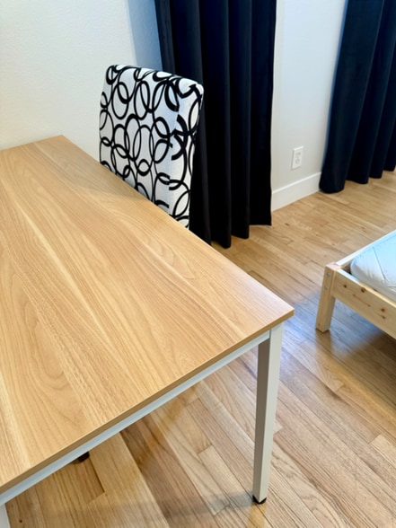 Building Photo - 9989 Dodge Dr