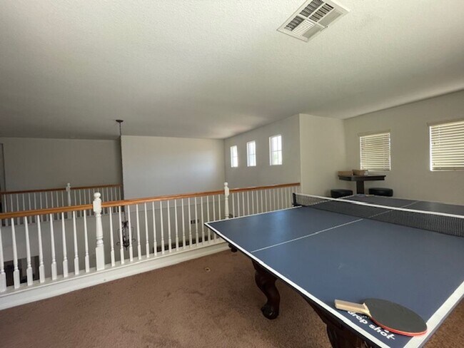 Building Photo - EASTVALE GREAT NEIGHBORHOOD- 4+2.5 EXECUTIVE HOME, QUIET NEIGHBORHOOD - AVAILABLE NOW!!! ONLY 1 G...