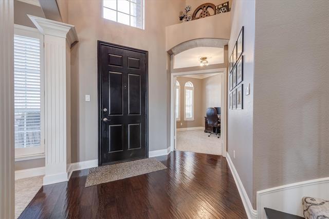 Building Photo - 1804 Briaroaks Dr