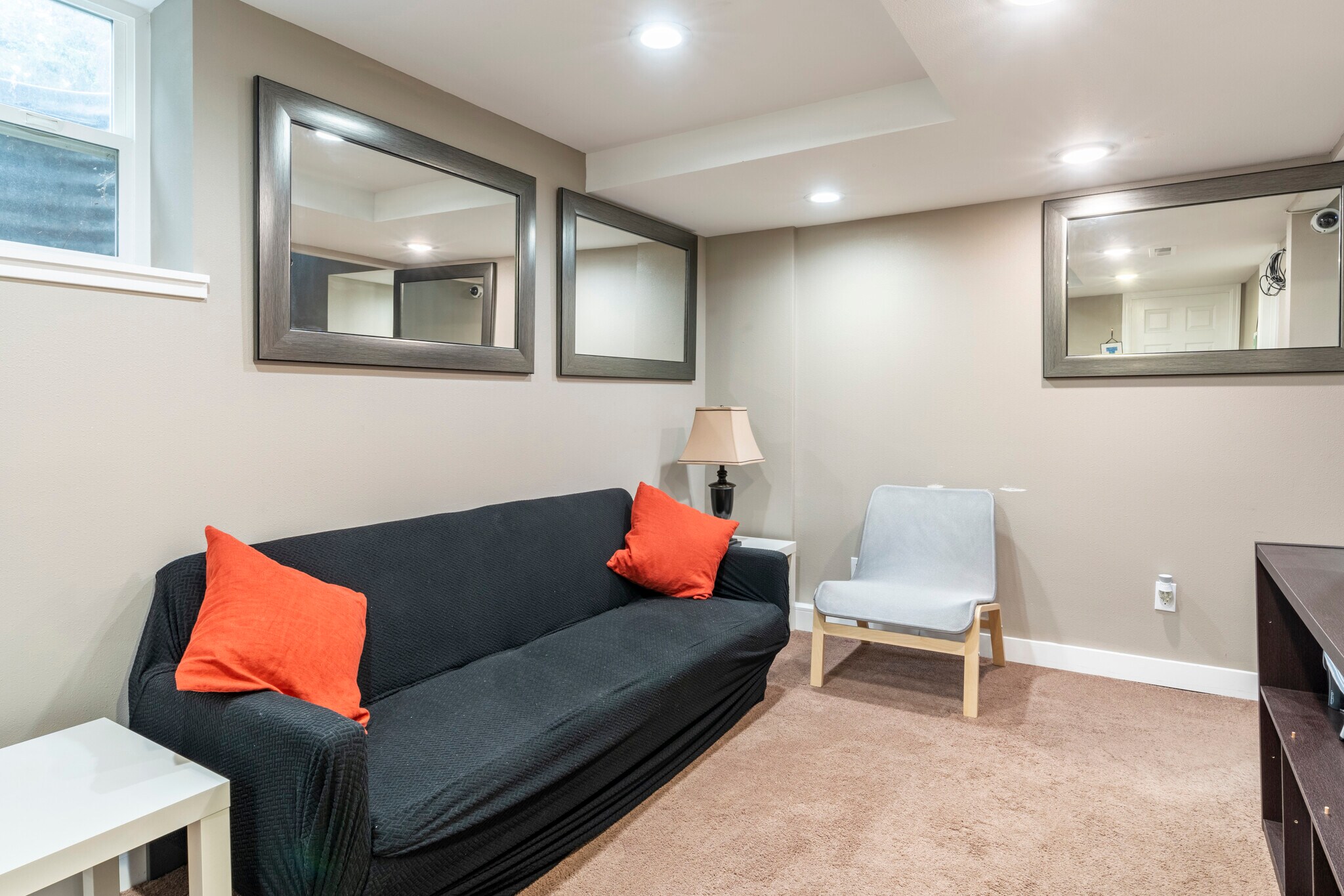 Building Photo - 1803 N 200th St