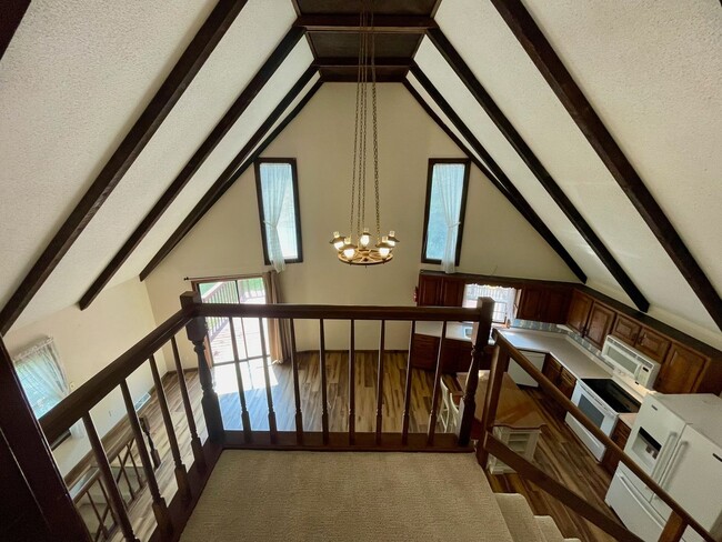 Building Photo - Unique 4 Bedroom Home on Dead-End Road w/ ...