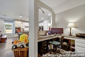 Building Photo - 9113 Sunpool