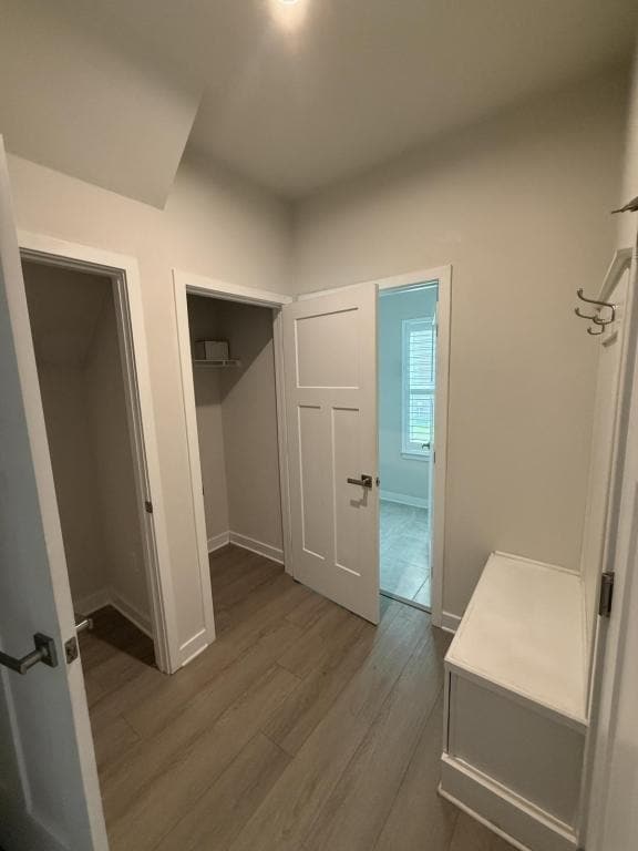 Building Photo - 331 Golan Cir
