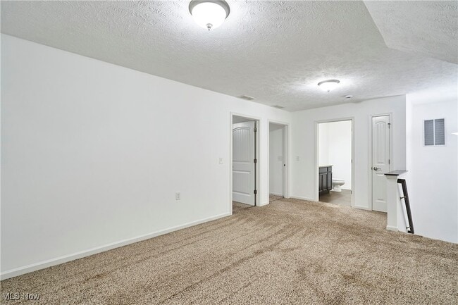 Building Photo - 1747 Blase Nemeth Rd