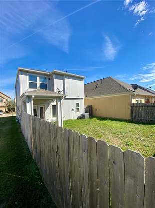 Building Photo - 1839 Jara Court