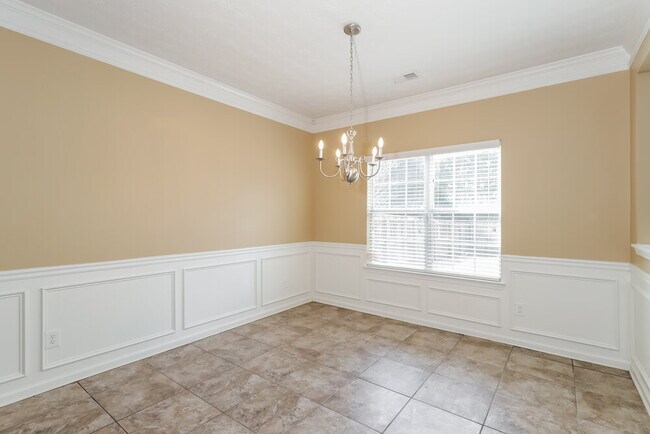 Building Photo - 11147 Aliyah Dr