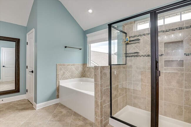 Building Photo - Home For Rent: 765 Mural Lake Ct Grovetown, GA 30813