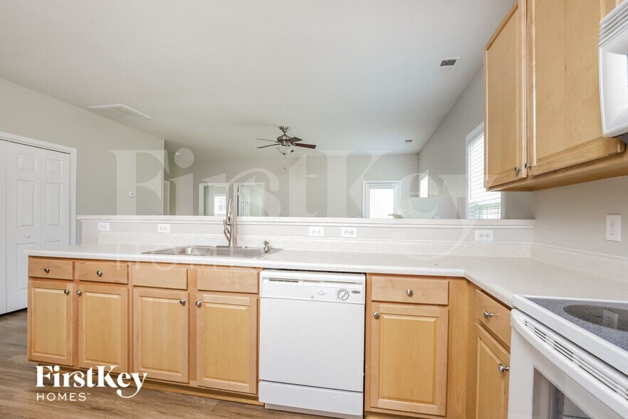 Building Photo - 4000 Black Gum Pl