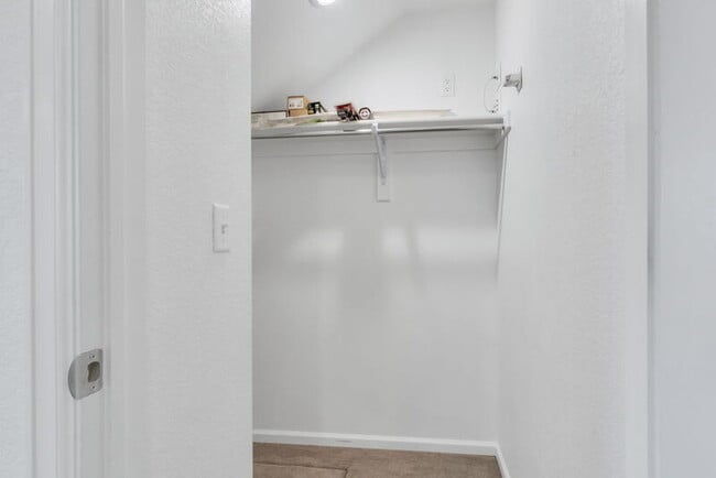 Building Photo - 21546 E 59th Pl