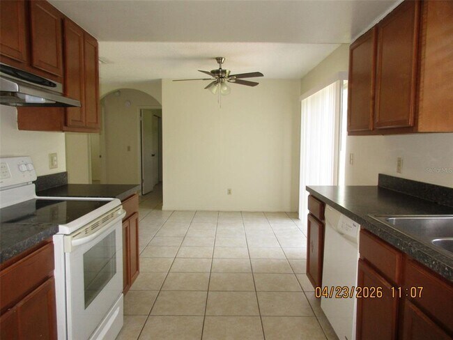 Building Photo - 92 Alderwood Dr