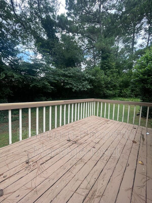 Building Photo - 118 Arbour Way
