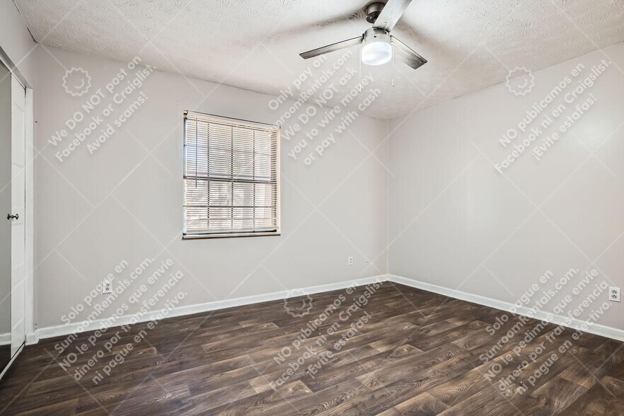 Building Photo - 6424 Woodstone Way