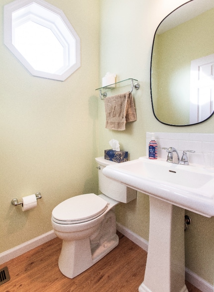 Building Photo - 4487 Straight Arrow Rd